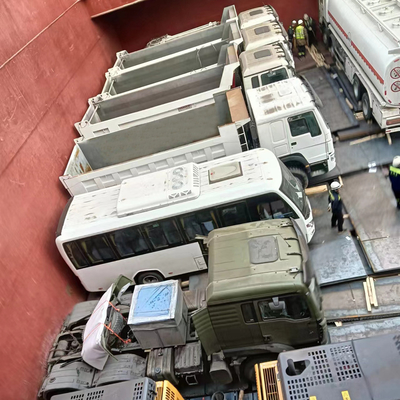 Cargo pesante e carico imbarazzante rompono le linee di spedizione di massa dalla Cina